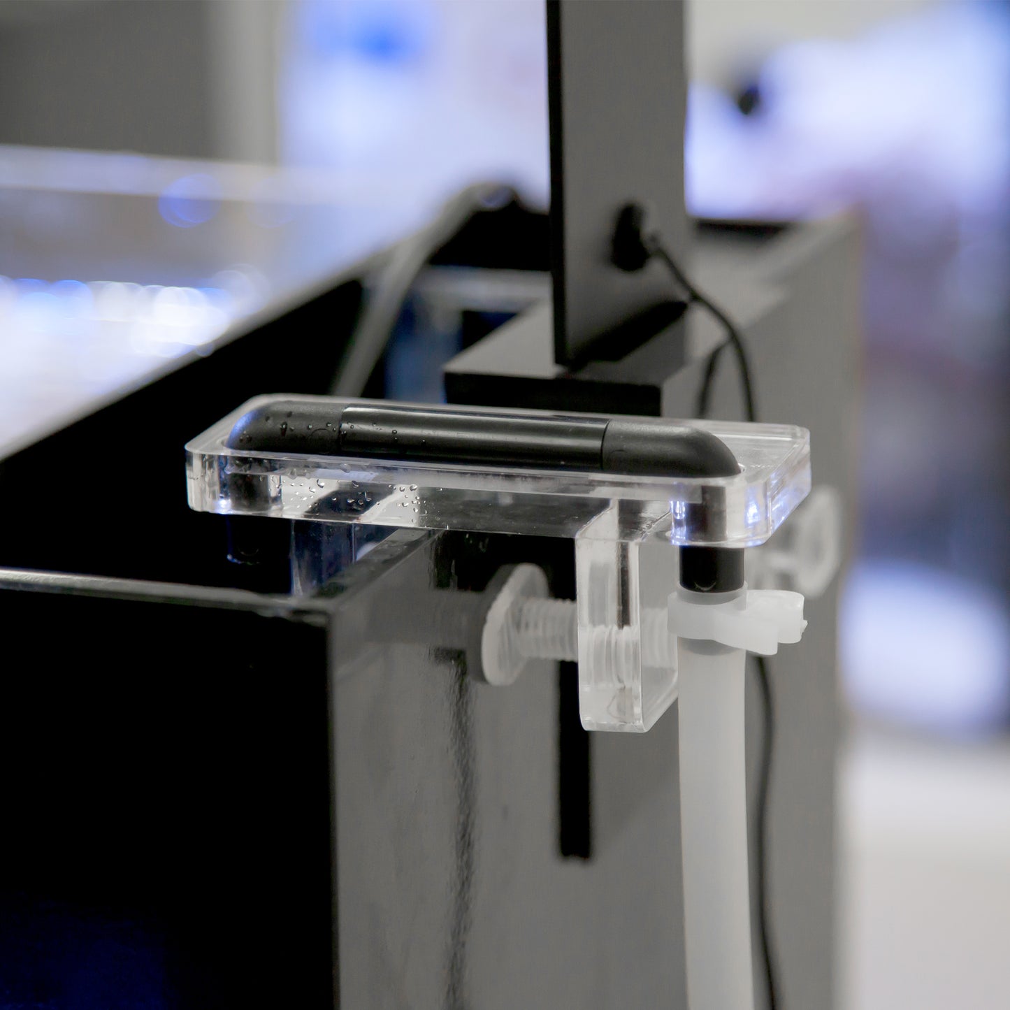 HydroFill™ Ti ATO Mounted Return Bracket