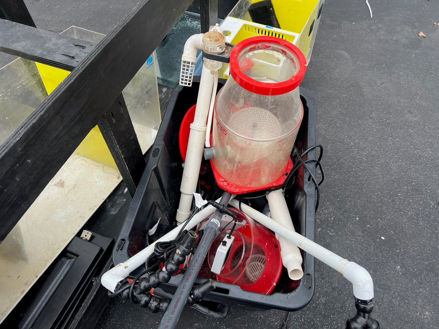 USED 210 Gallon Aqueon Aquarium Complete Saltwater System